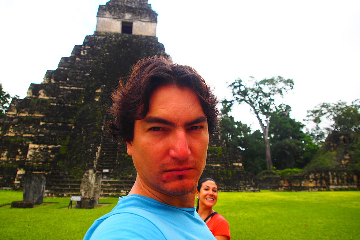 En mi opinión Tikal es mas imponente que Palenque